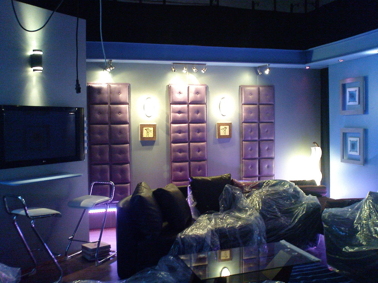KOLSEG stage sets and fabrication